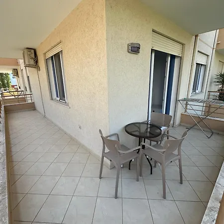 Bella's Apartment *