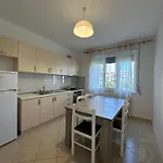 Bella's Lägenhet *