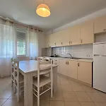 Bella's Apartment Sakes